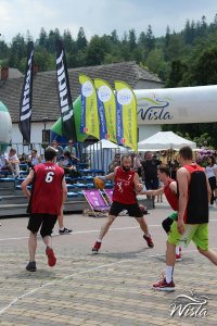 Jedna z koszykarskich rozgrywek